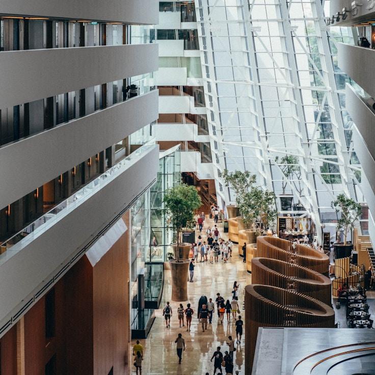 Dining out as an expat family in United Kingdom